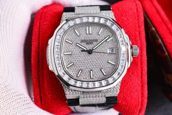象州县高价回收百达翡丽手表